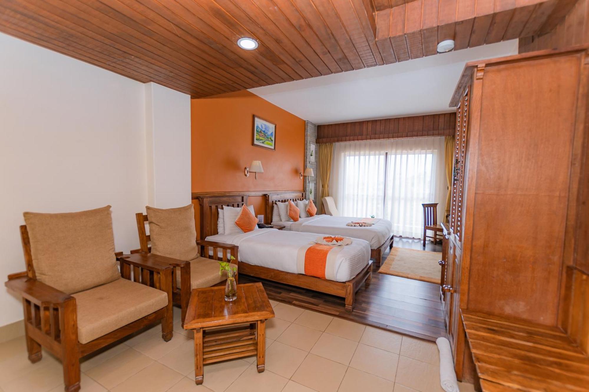 Pokhara Batika Hotel Kültér fotó