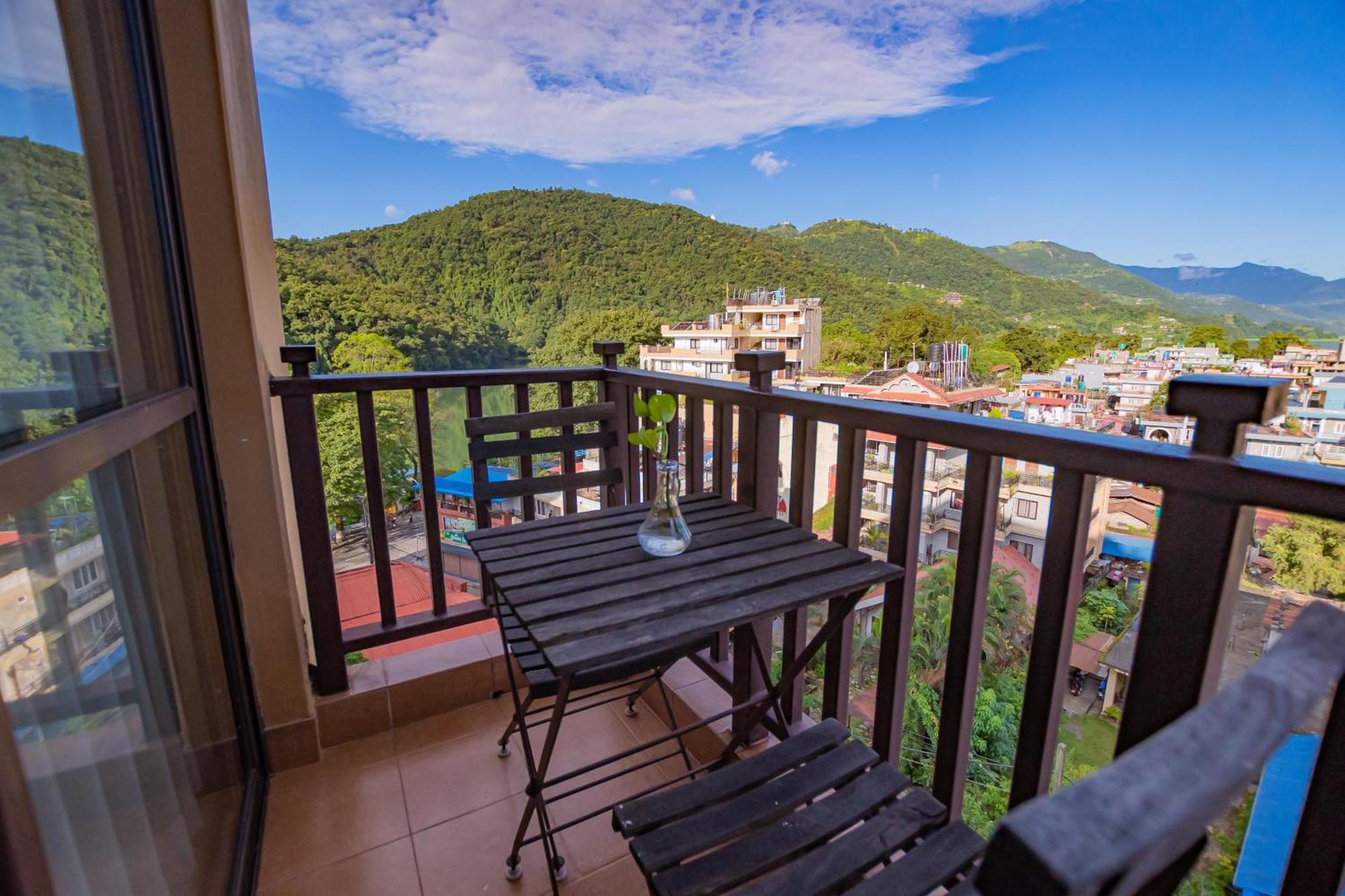 Pokhara Batika Hotel Kültér fotó