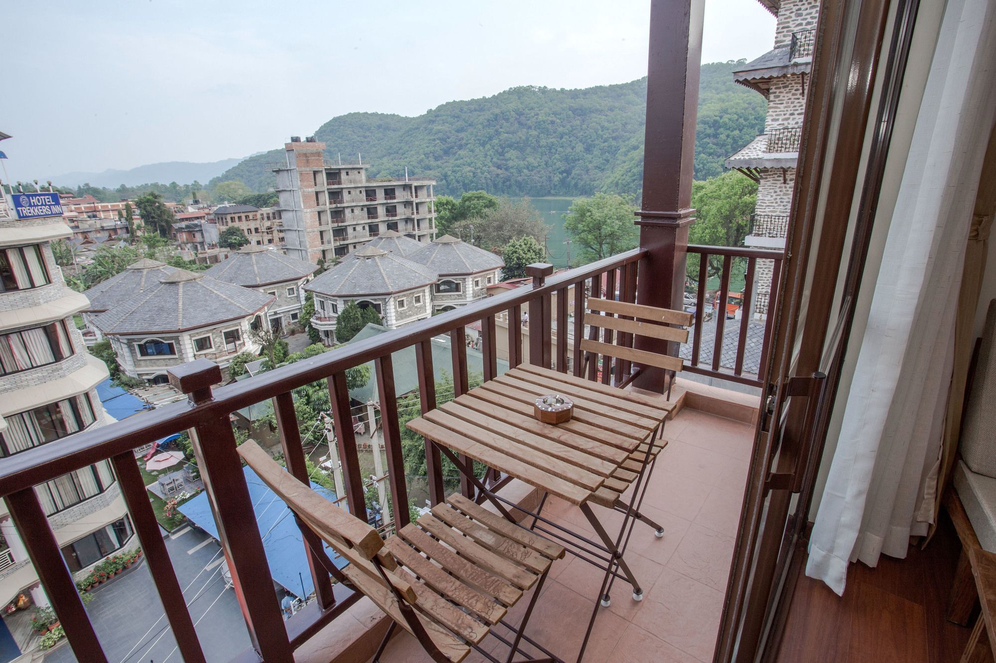 Pokhara Batika Hotel Kültér fotó