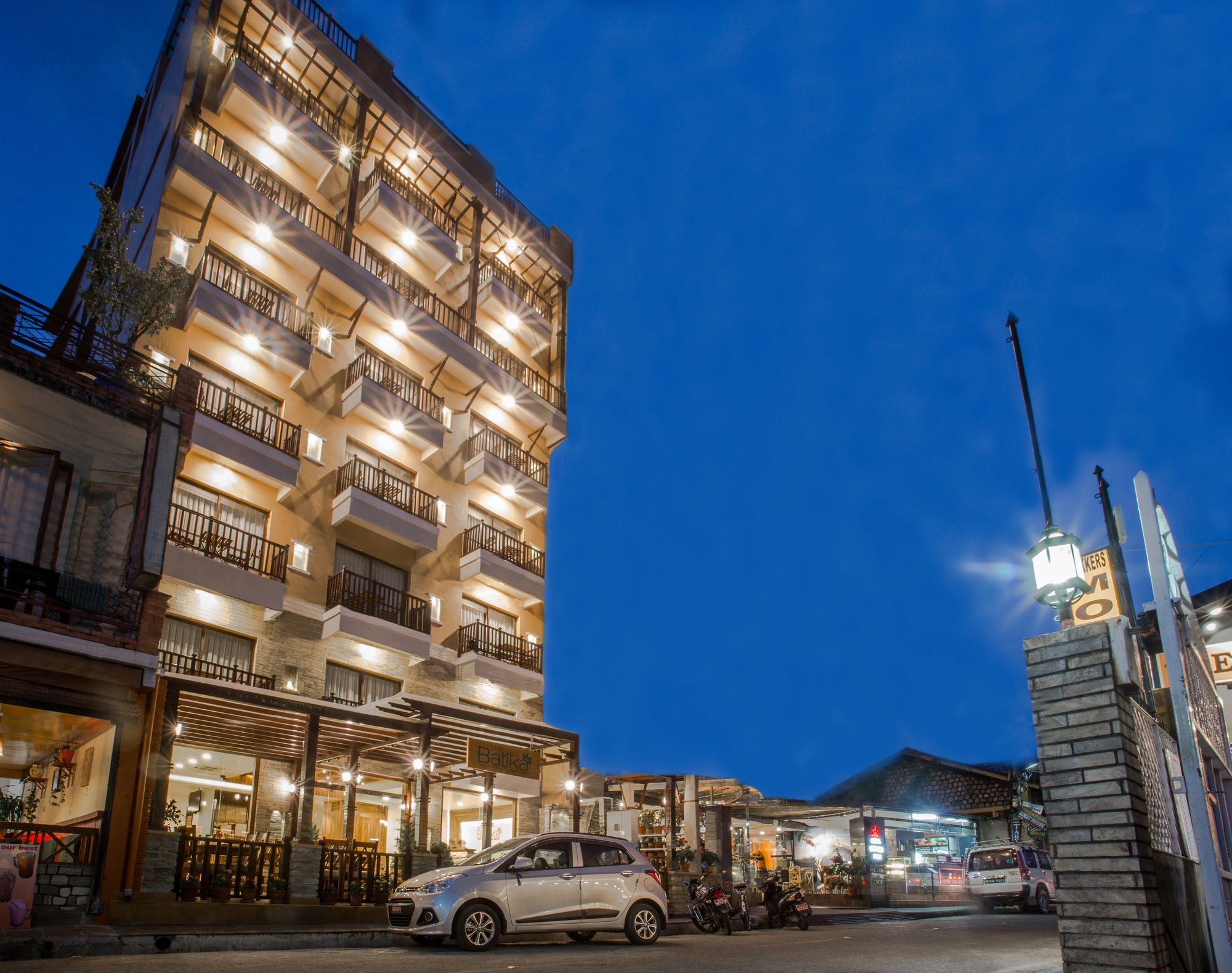 Pokhara Batika Hotel Kültér fotó